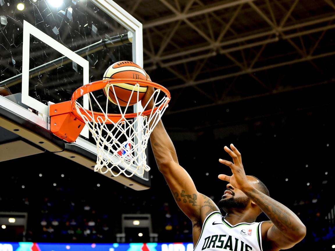 开云官方网-CBA赛场再现绝杀 高强度对抗引关注，cba绝杀视频回放  第3张